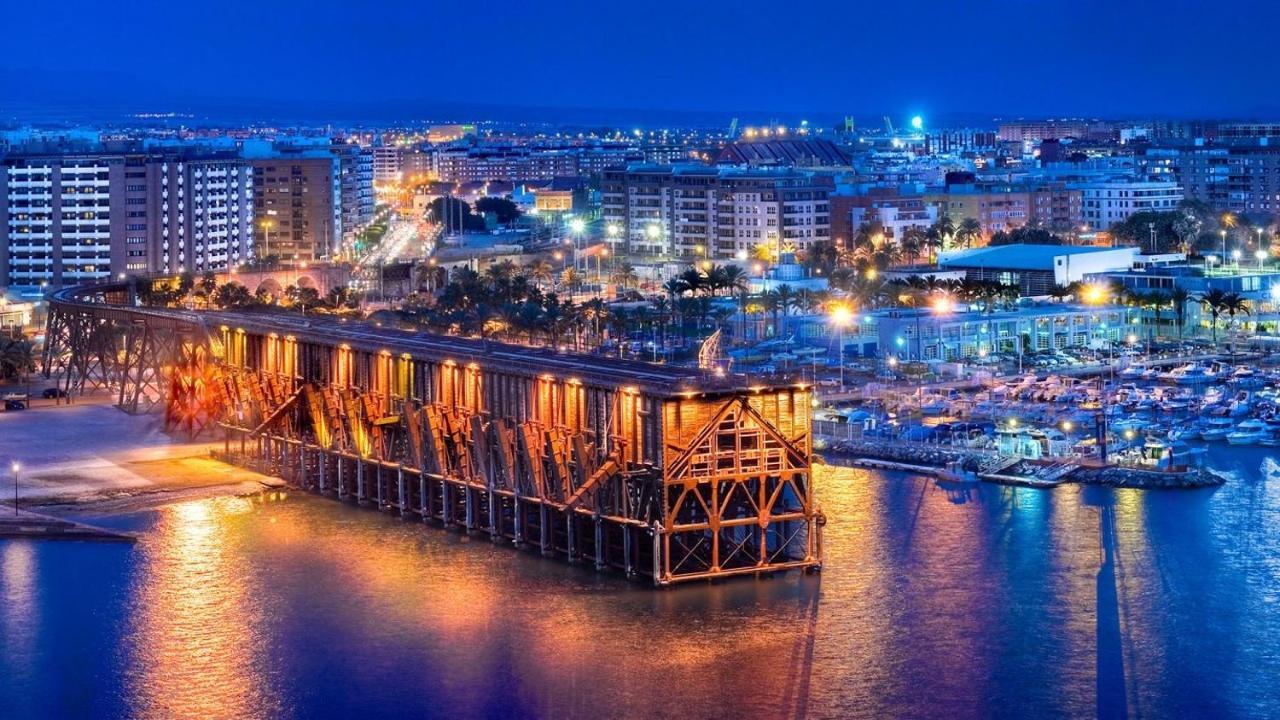 Almeria City Center Экстерьер фото